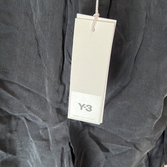 Y-3 | CH3 CUPRO SHORTS - Picture 5 of 5